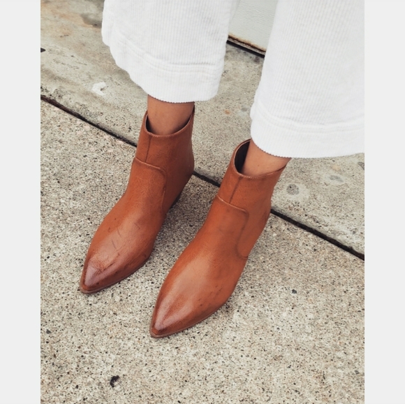 🆕️Apple Picking Collection// Rust bootie - Picture 2 of 7